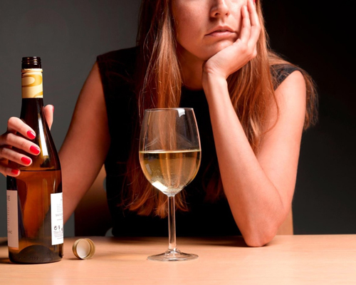 Анонимное лечение женского алкоголизма в Нерюнгри